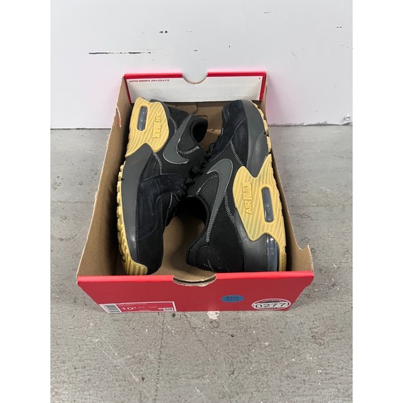 Nike Air Max Excee HV0928-010 Sneakers Mens 10.5D Black Gum Suede Running Shoes main image 5